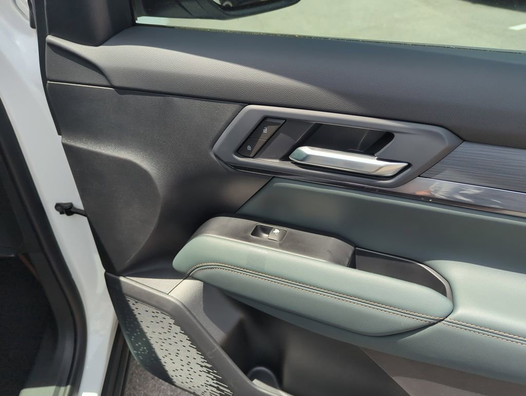 2026 GMC Terrain AT4 - Photo 33
