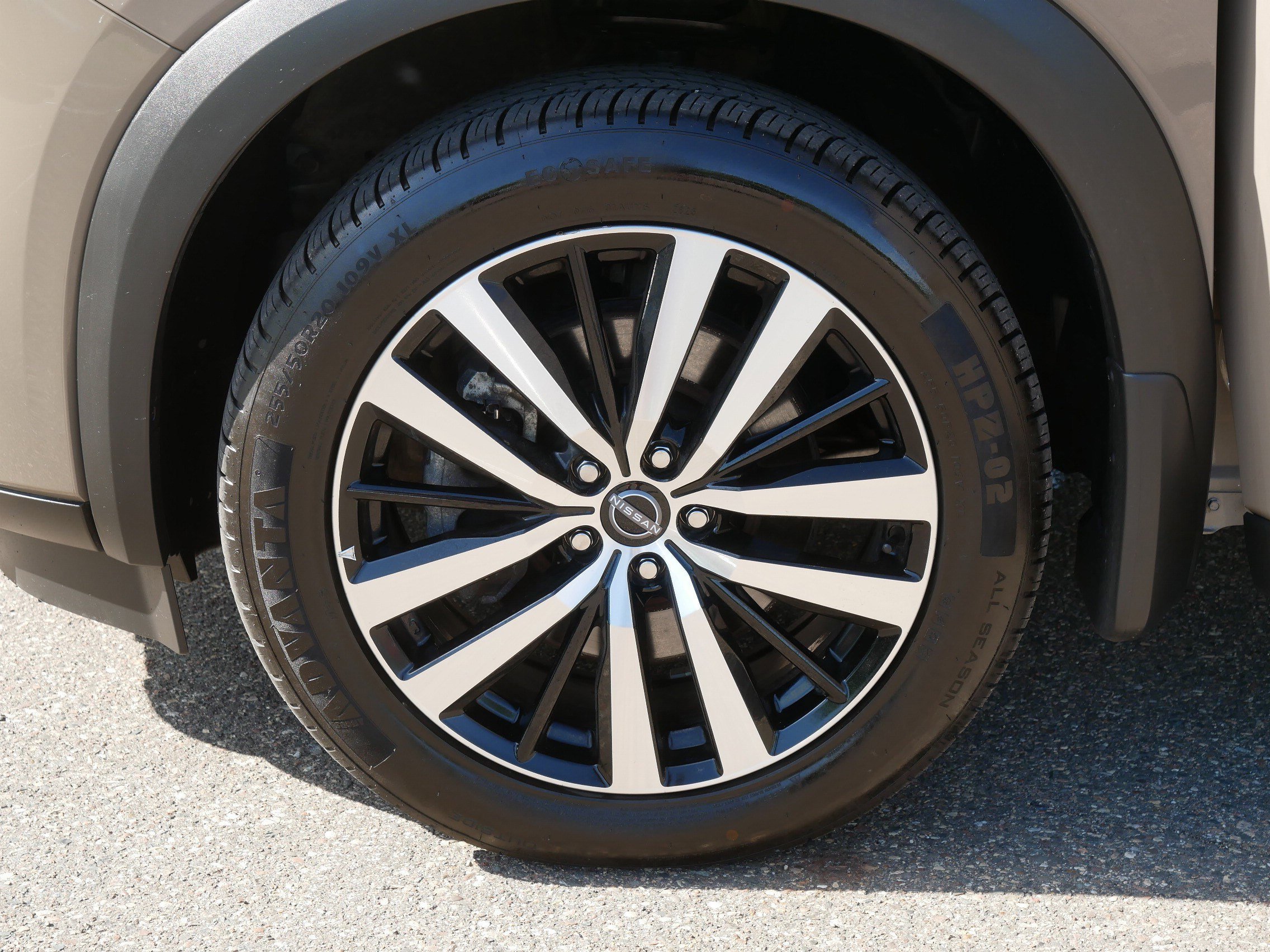 Certified Used 2023 Baja Storm Nissan Platinum image 15