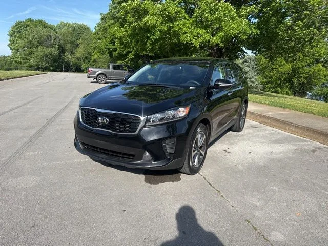 Used 2020 Black Kia LX image 3