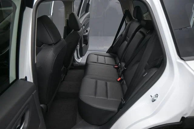 New 2026 Everest White Pearl TriCoat Nissan Dark Armor™ image 16
