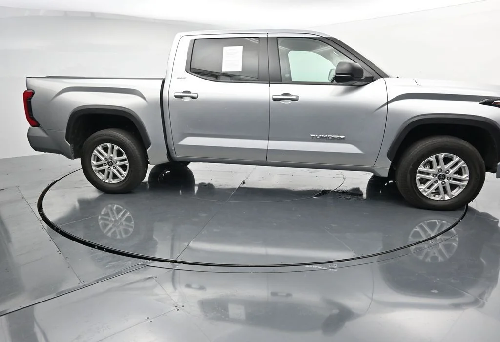 Used 2024 Silver Toyota SR5 image 9