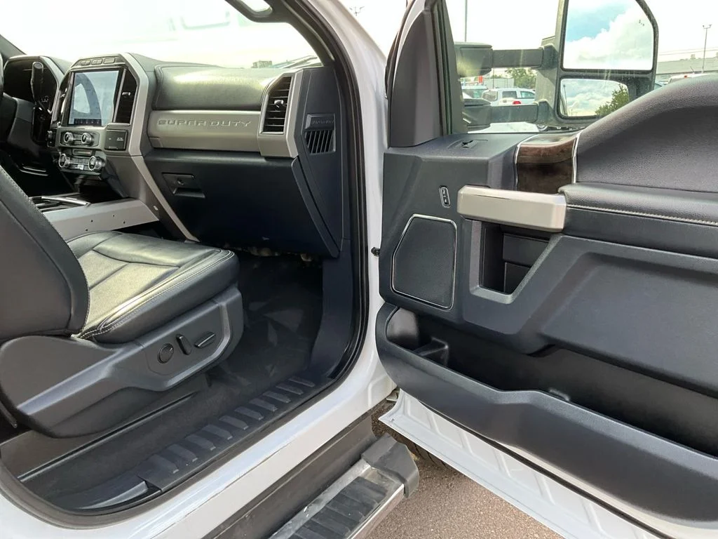 2022 Ford F-350 Super Duty Lariat - Photo 16