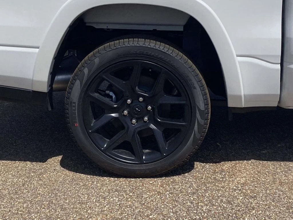 2026 RAM 1500 Laramie - Photo 37