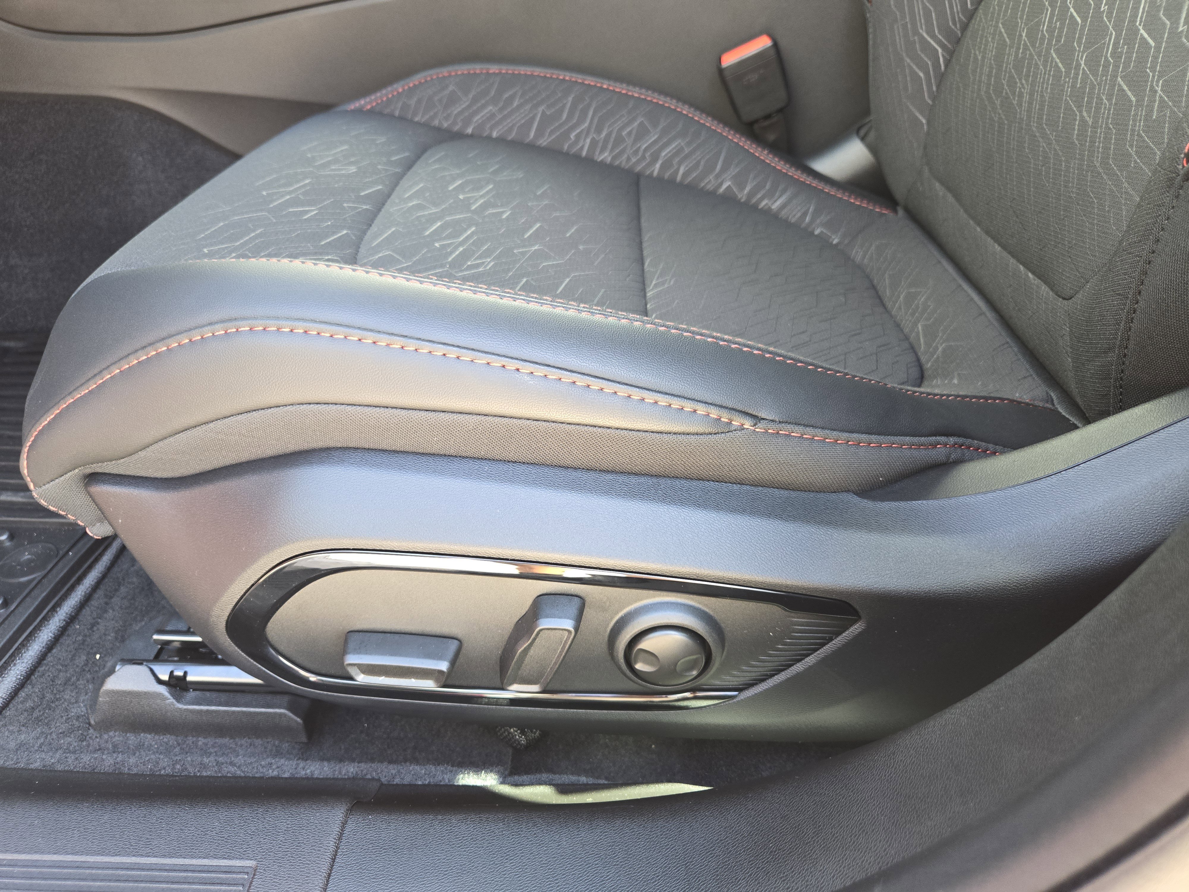 New 2026 Redeye Exterior Paint Dodge R/T image 18
