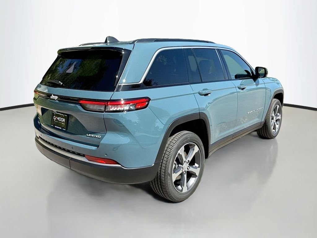 New 2026 Steel Blue Exterior Paint Jeep Limited image 4