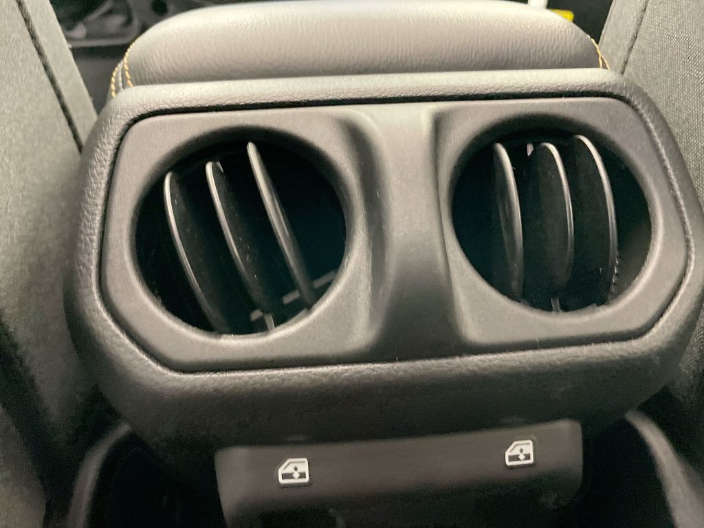 2024 Jeep Wrangler 4-Door Sahara - Photo 21