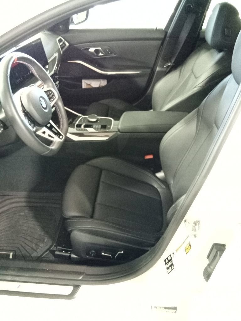 New 2025 Alpine White BMW M340i xDrive image 9