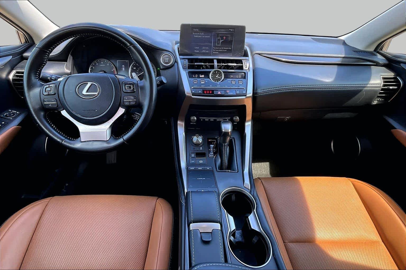 Used 2021 Eminent White Pearl Lexus  image 16