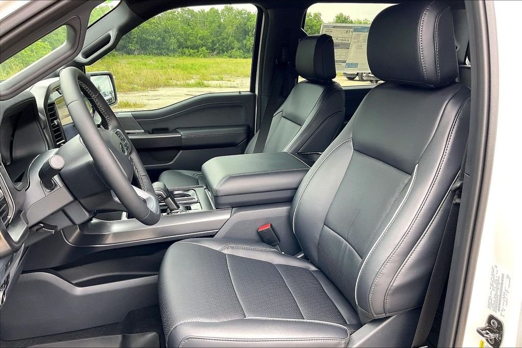New 2026 Ford F-150 Lariat 4D SuperCrew