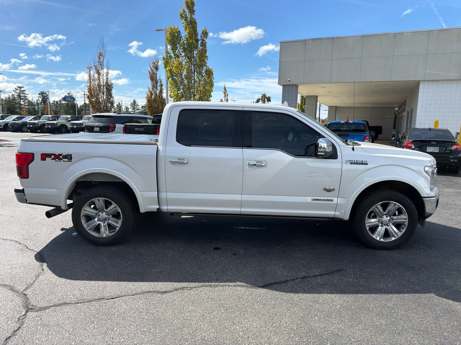 Used 2018 White Platinum Metallic Tri-Coat Ford King Ranch image 6
