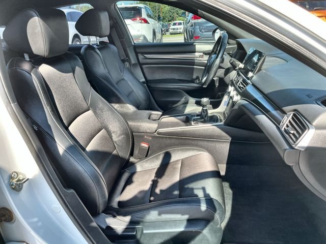 Used 2019  Honda Sport image 25