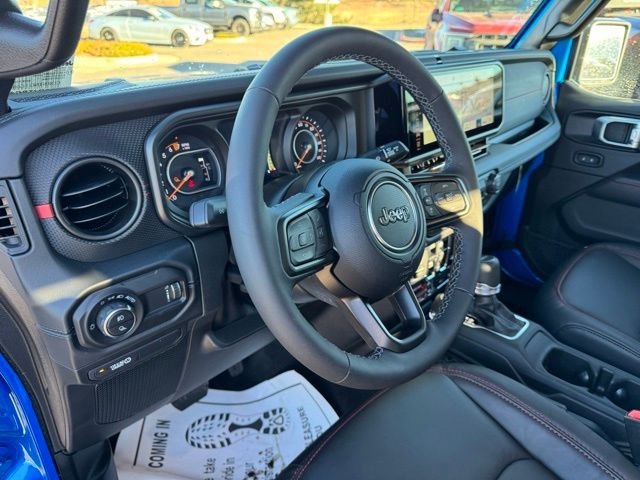 New 2026 Hydro Blue Pearl-Coat Exterior Paint Jeep Rubicon X image 12