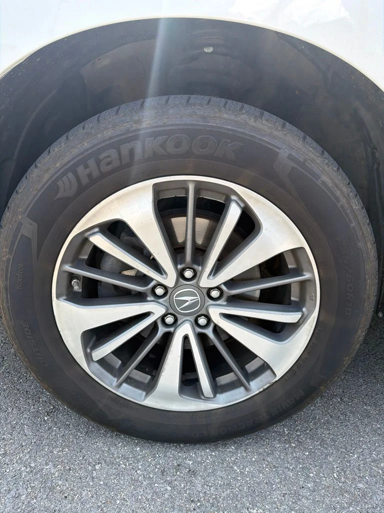 Used 2016 White Diamond Pearl Acura Base image 12