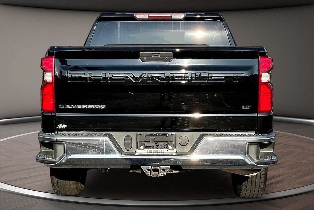 Used 2019 Black Chevrolet LT image 6