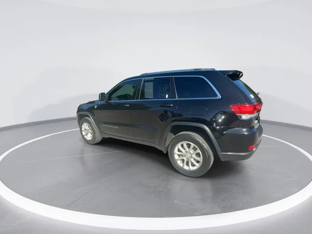Used 2021 Black Jeep Laredo E image 6