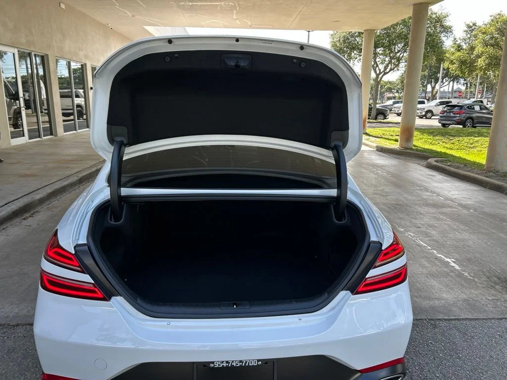 Used 2026 White Genesis 2.5T image 34