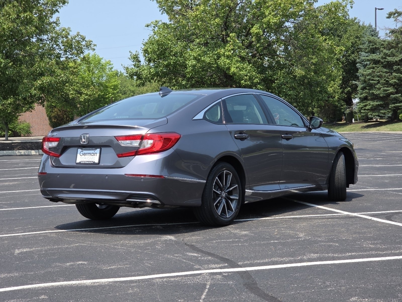 Certified Used 2021 Modern Steel Metallic Honda EX-L image 21