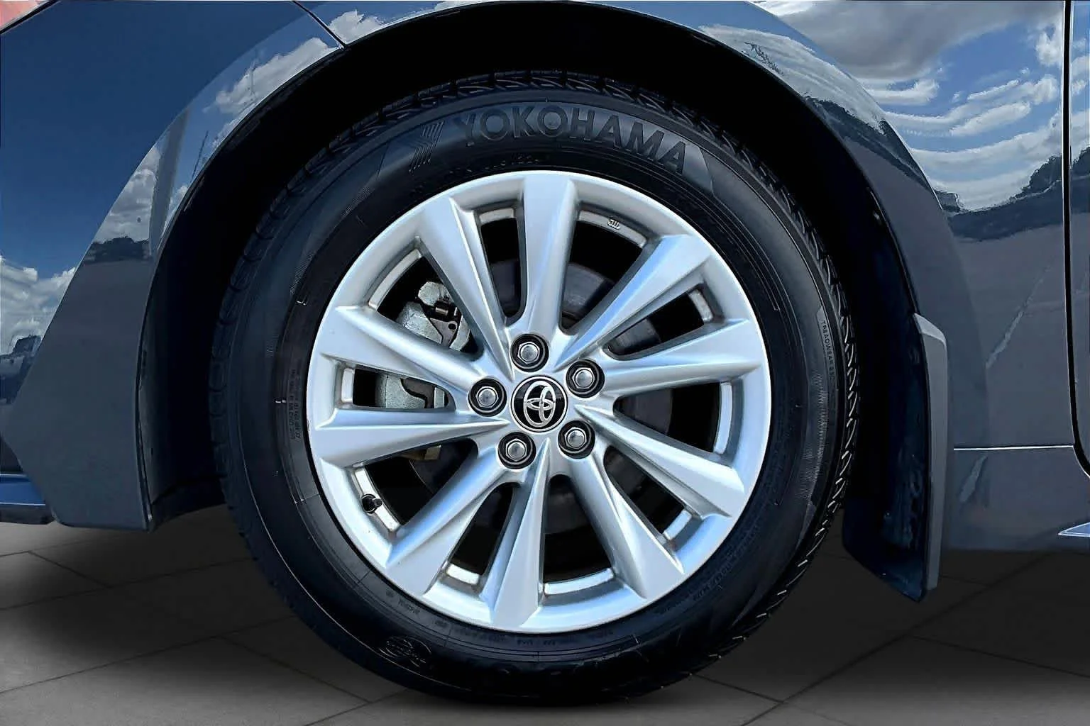 Used 2024 Underground Toyota Hybrid XLE image 11