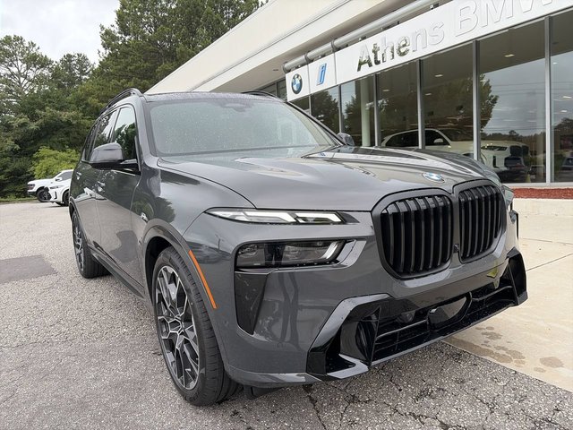 2027 BMW X7