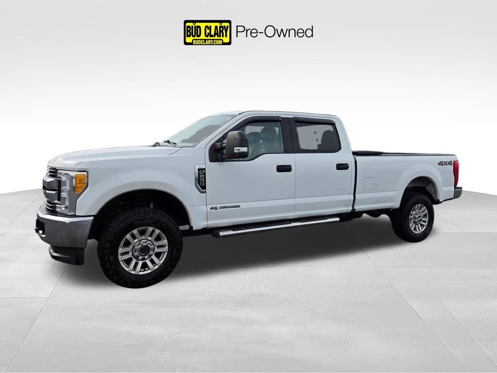 2017 Ford F-250 XLT 4x4 Crew Cab 8' Box's photo