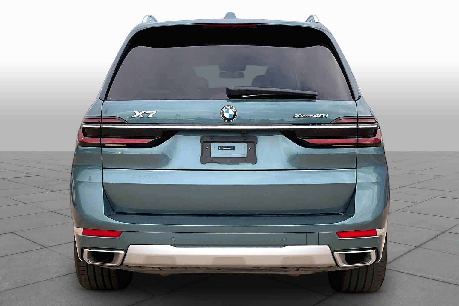 Pre-Owned 2024 BMW X7 XDrive40i XDrive40i