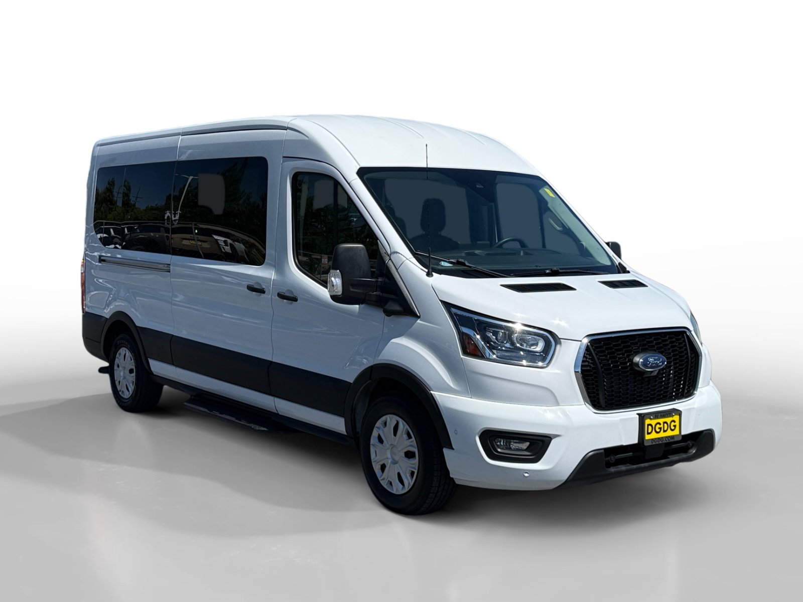 Used 2023 Oxford White Ford XLT image 7