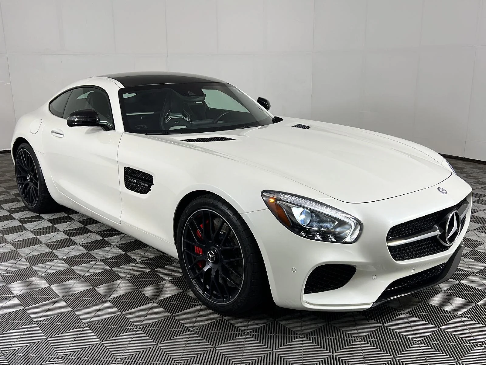 Used 2016 Diamond White Mercedes-Benz S image 42