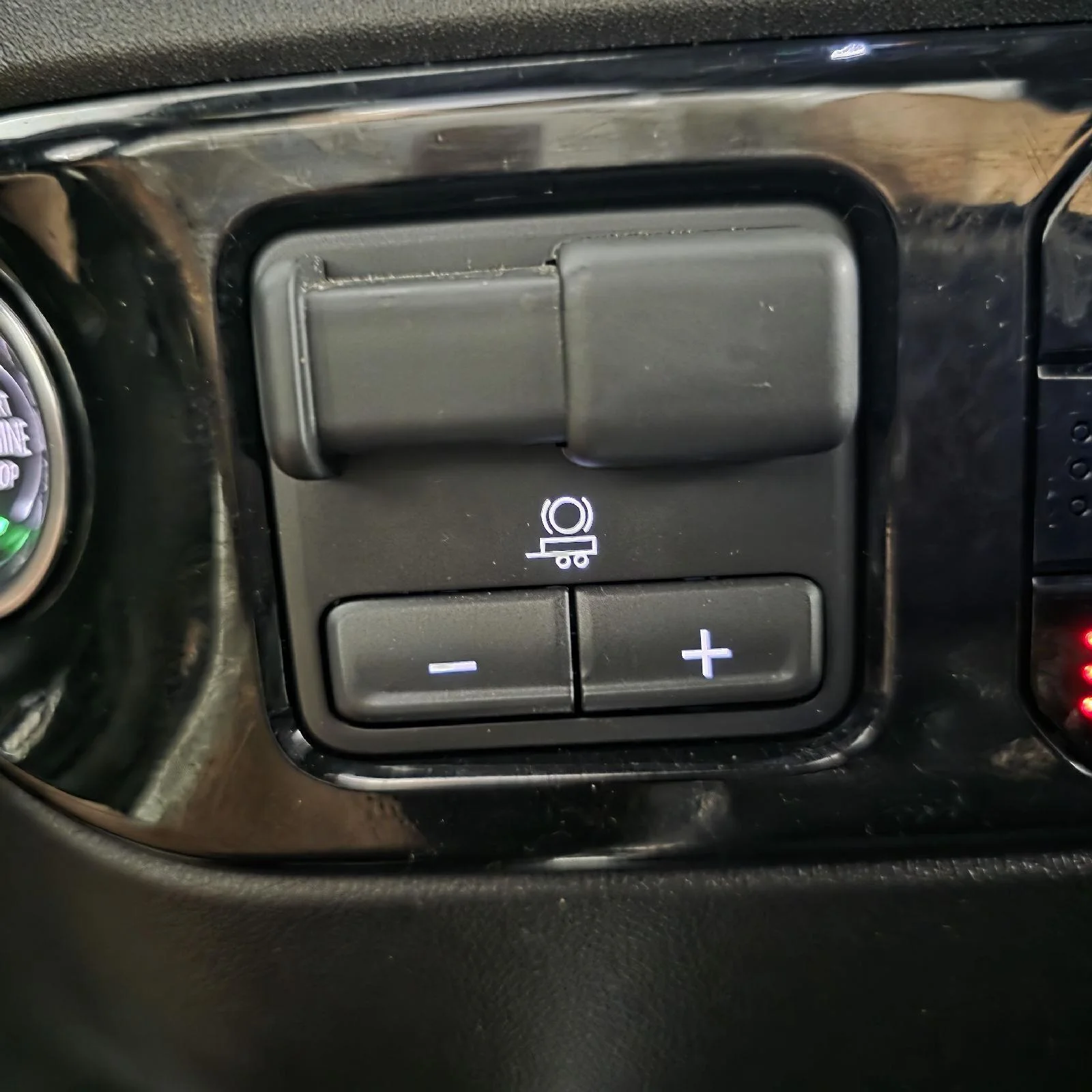 Used 2026 Black Chevrolet High Country image 13