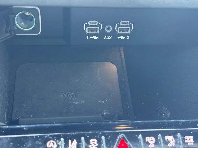 Certified Used 2025  Jeep Series II image 41