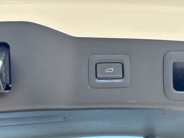 Used 2025 White Mazda 2.5 Carbon Turbo image 33