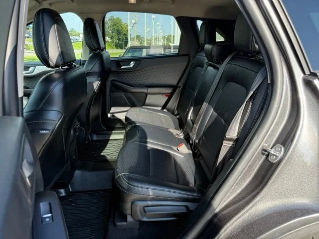 Used 2020 Gray Ford SE Sport image 14