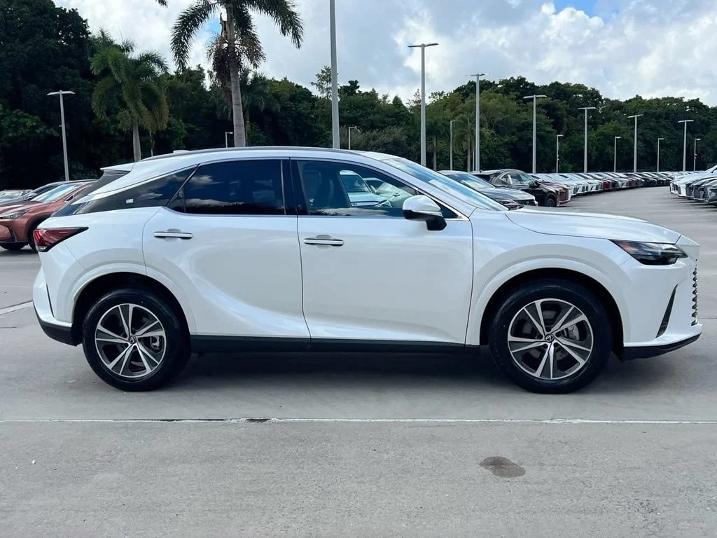Certified Used 2025 EMINENT WHITE PEARL Lexus 350 Premium image 8