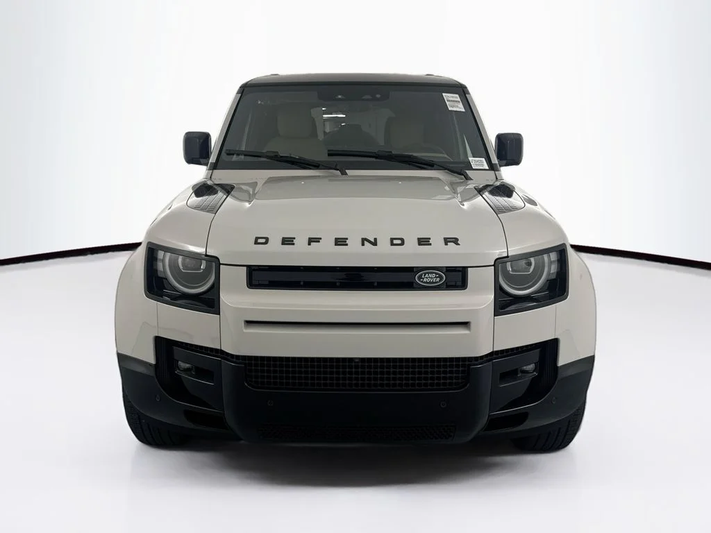 New 2026 Borasco Grey Land Rover X-Dynamic SE image 2