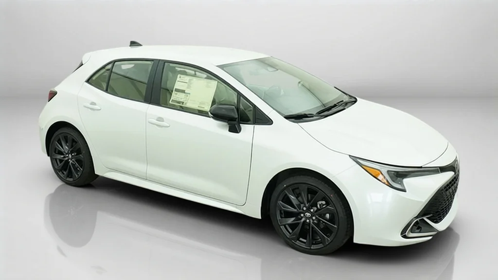 New 2027 Wind Chill Pearl Toyota XSE image 6