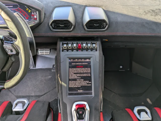 Used 2023 Black Lamborghini Base image 14