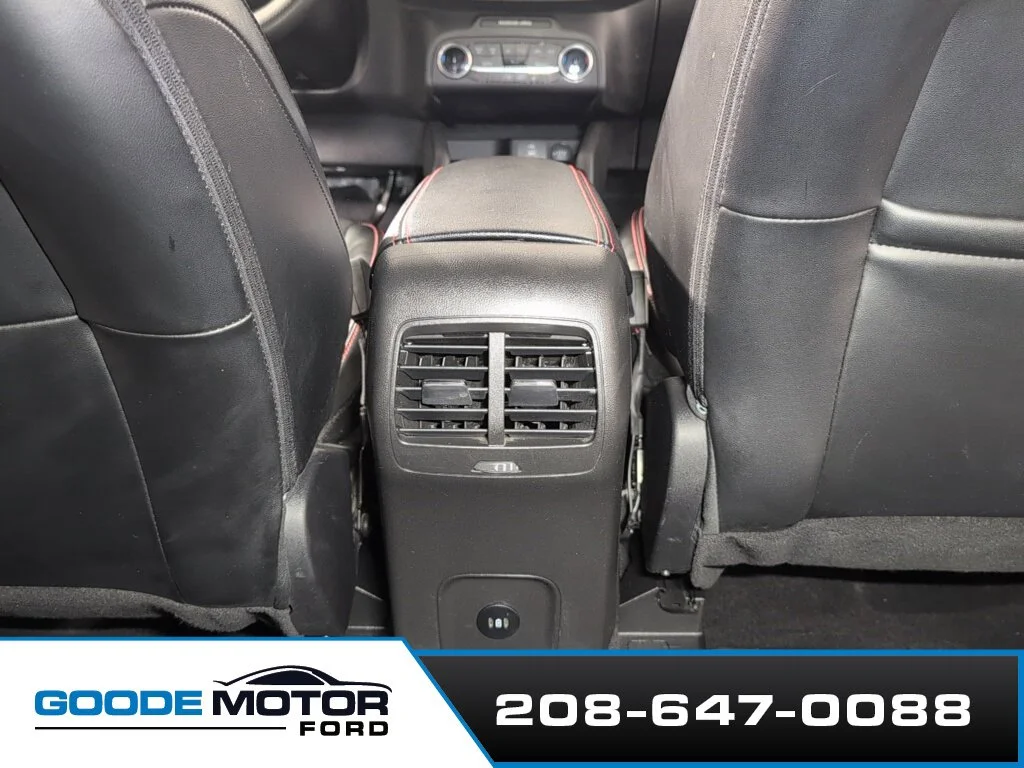 Certified Used 2025 Black Metallic Ford ST-Line Select image 20