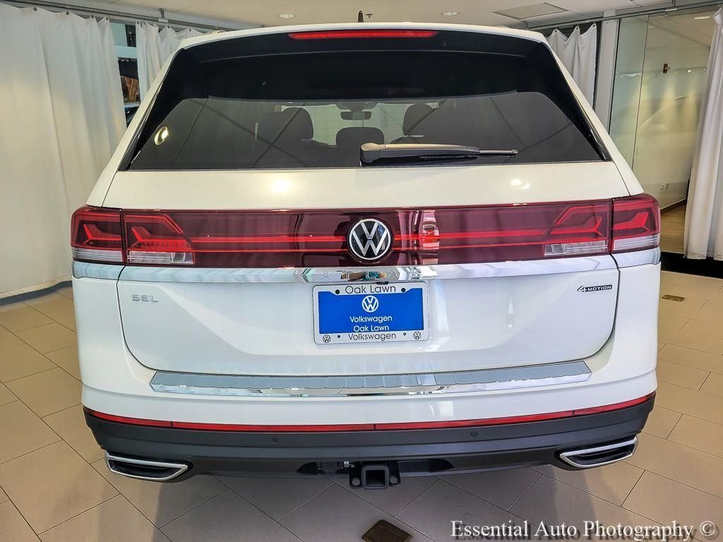 New 2026 Opal White Pearl Volkswagen 2.0T SEL image 4