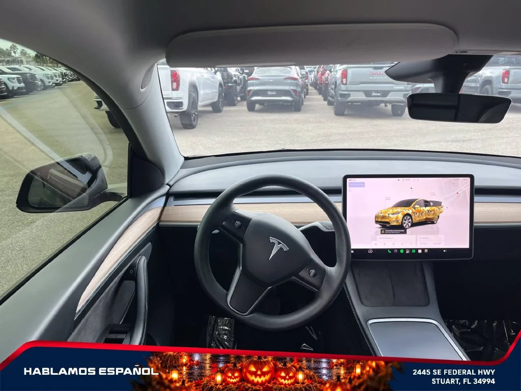 Used 2024  Tesla RWD *Ltd Avail* image 13