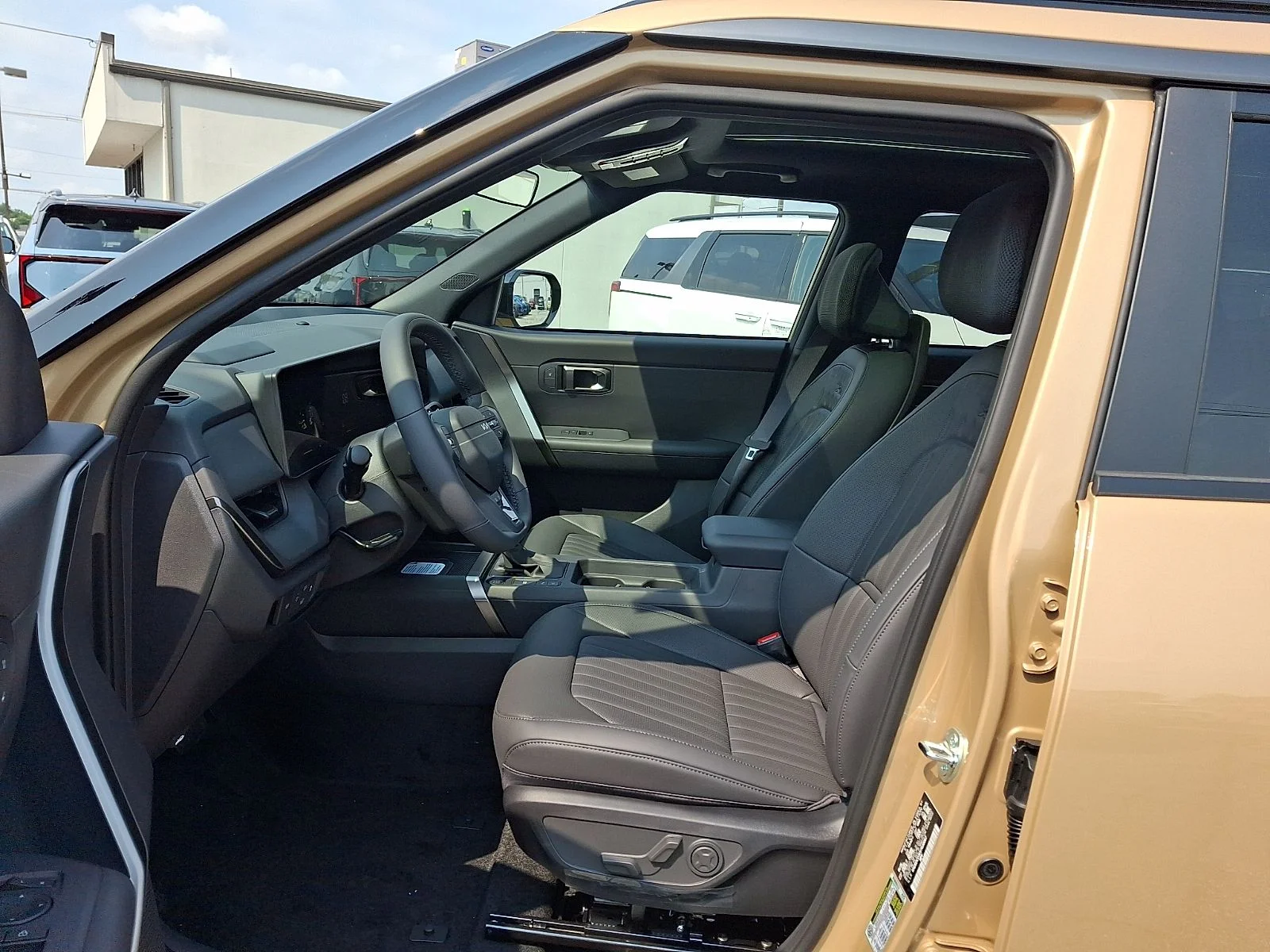 New 2027 Brown Kia X-Line S image 11