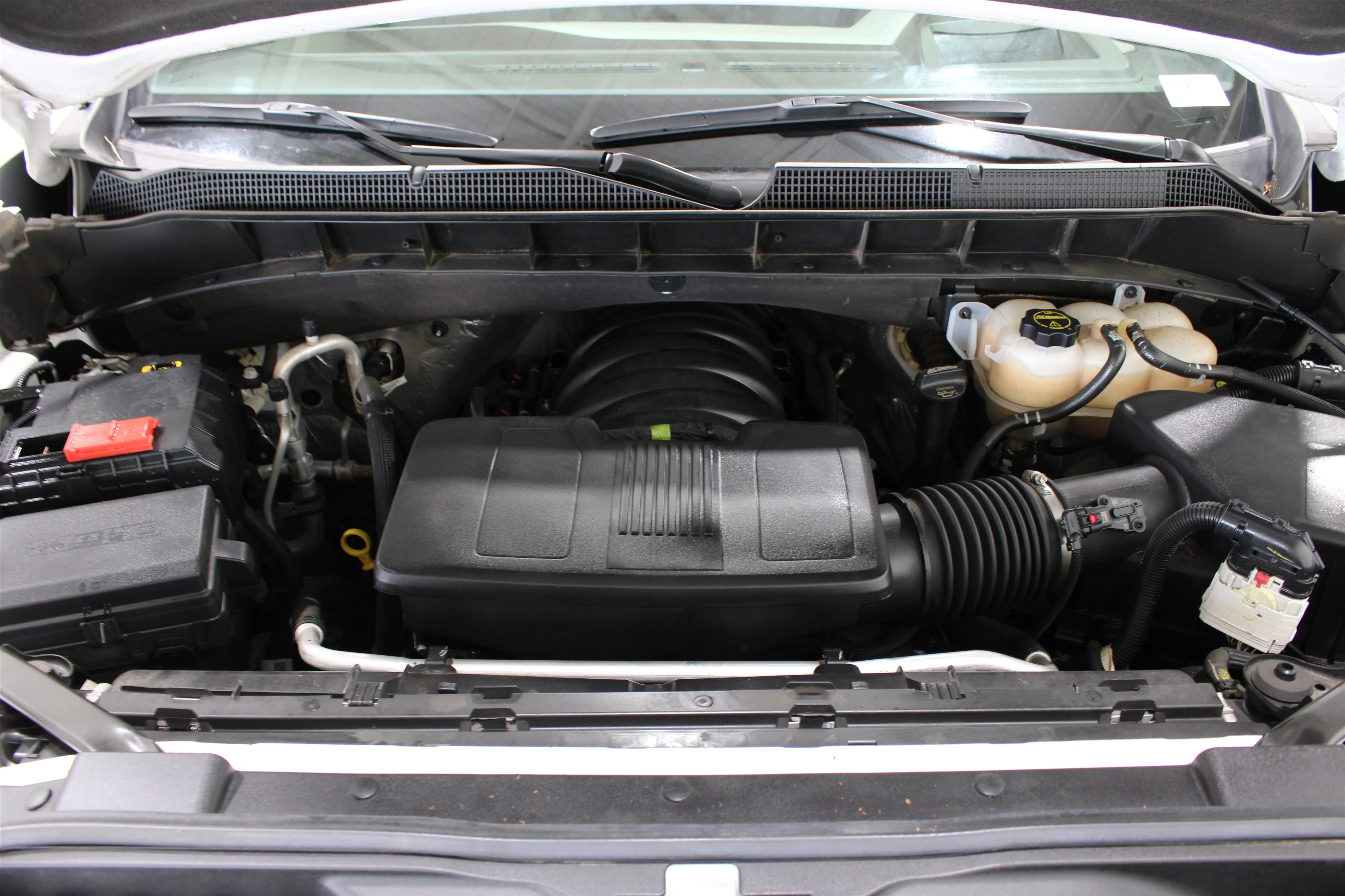 2024 Chevrolet Silverado 1500 LTZ - Photo 40