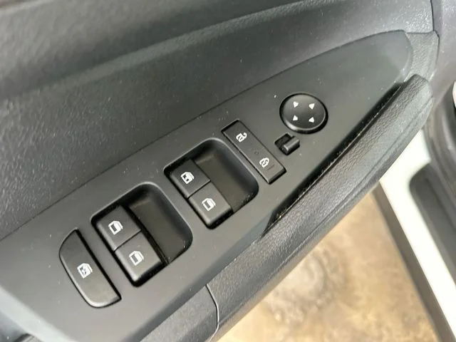 Used 2023 White Kia LX image 17