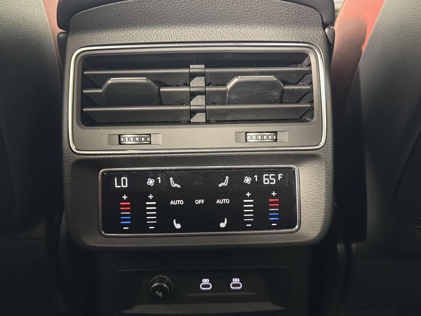 Certified Used 2024 WHITE Audi Prestige image 25