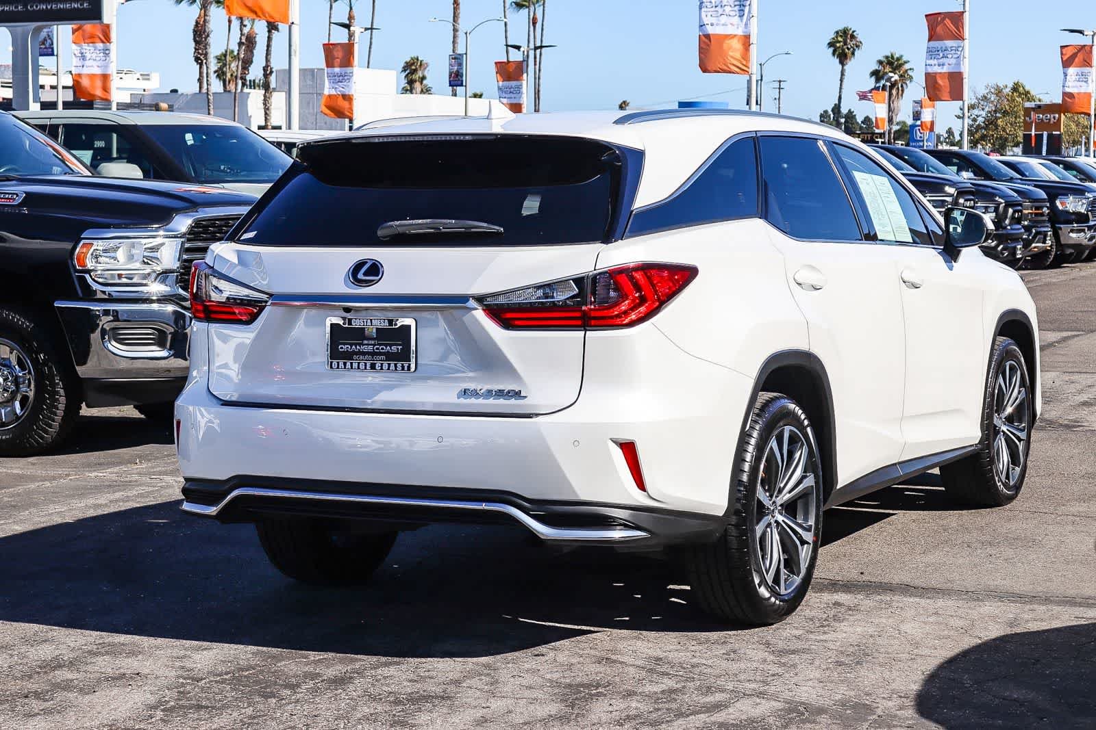 Used 2020 Eminent White Pearl Lexus  image 4