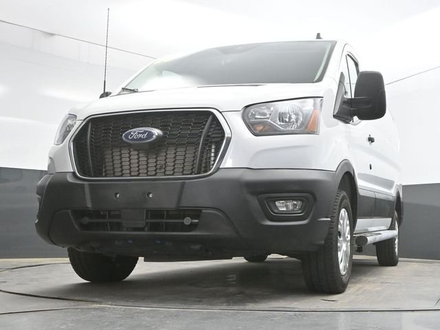Used 2025 White Ford Base image 41