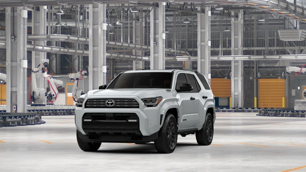 New 2026 Wind Chill Pearl Toyota Platinum image 18