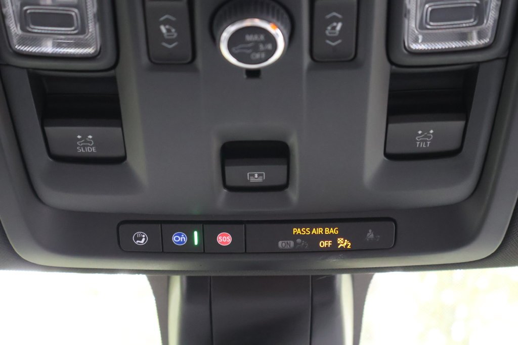 Certified Used 2022 MIDNIGHT BLUE METALLIC Chevrolet Z71 image 26