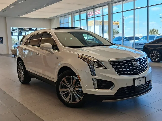 New 2026 Cadillac XT5 Premium Luxury