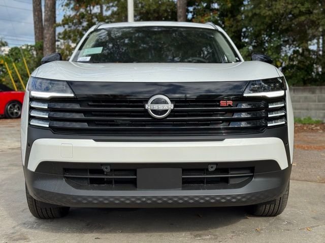 New 2026 White Nissan SR image 2