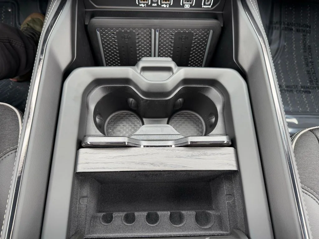 2026 RAM 3500 Limited - Photo 29