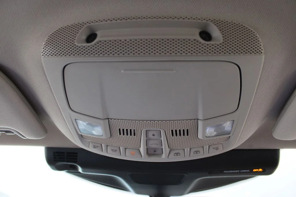 Used 2021 Blue Lincoln Reserve image 34